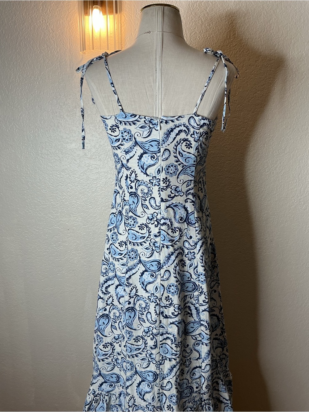 Zara White and Blue Paisley Maxi Dress with Smocked Bodice - Picture 6 of 10